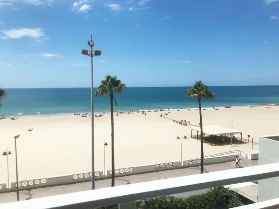 Apartmán Cadiz Paseo Maritimo Playa Victoria Frontal Mar Exteriér fotografie